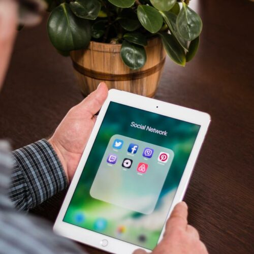 An overview of the Apple iPad